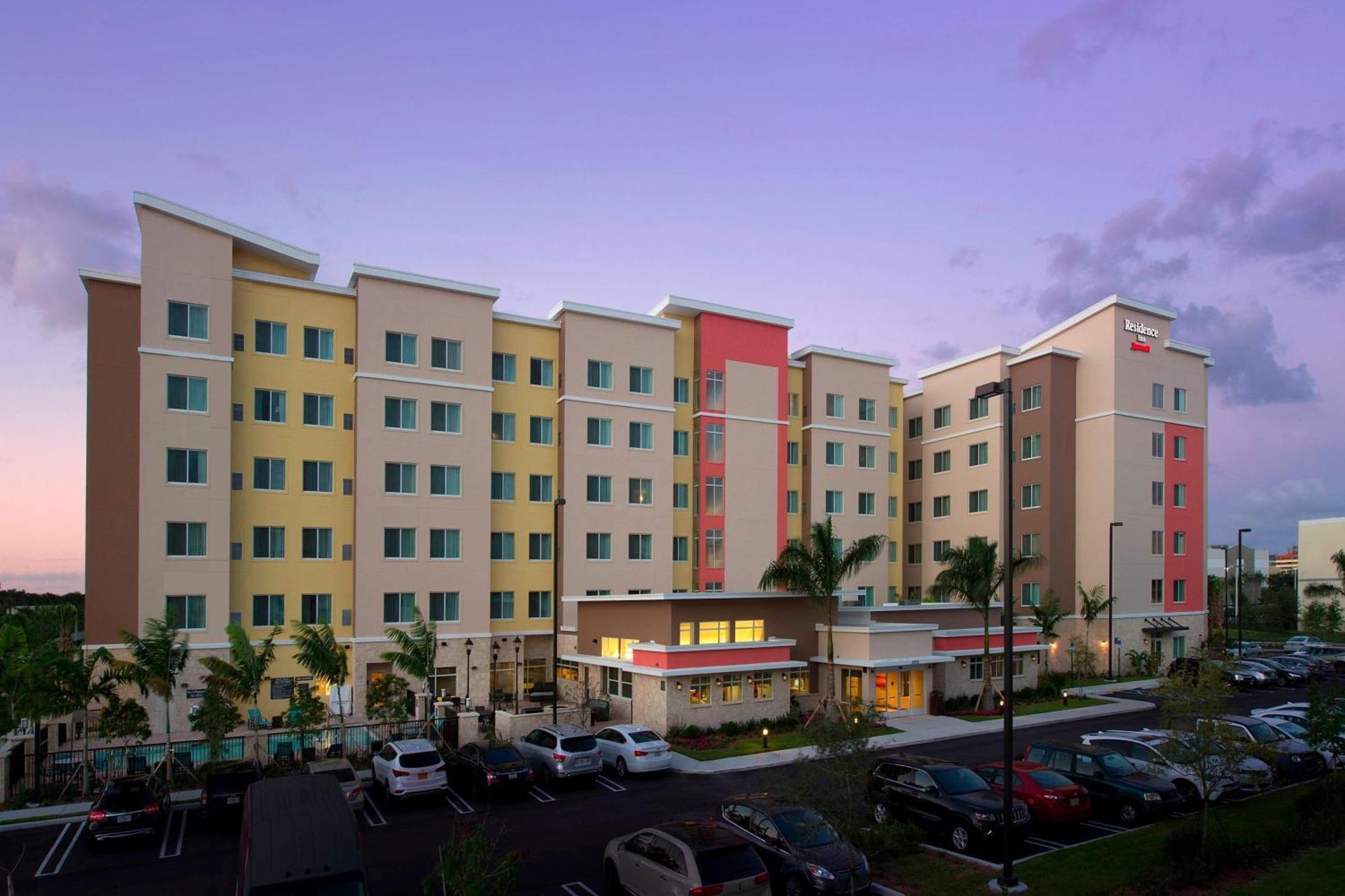 Residence Inn By Marriott Miami Airport West/Doral Exterior photo